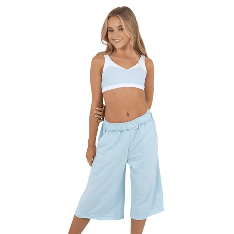 Chill 3/4 Short