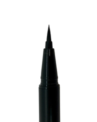 Center Stage Liquid Eyeliner